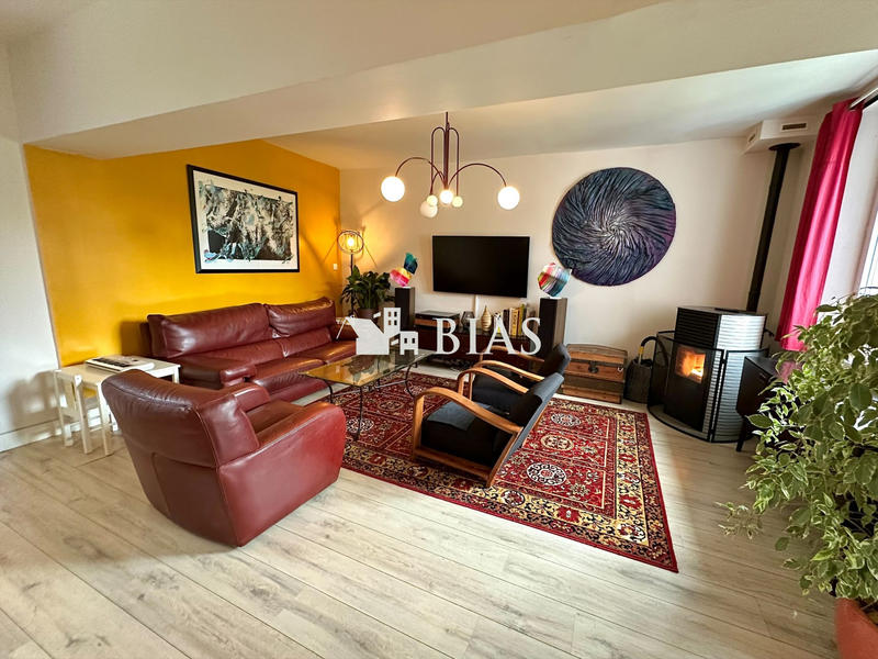 Maison - 162 m² - 6 pièces