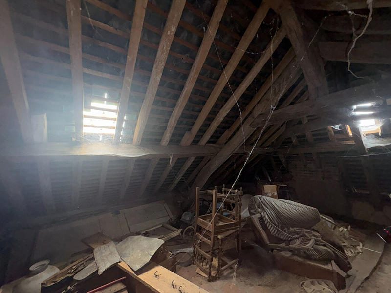 Corps de ferme - 81 m² - 3 pièces