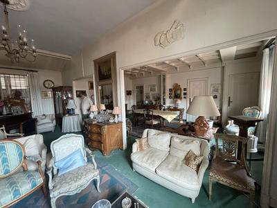 Immeuble - 650 m² - 10 pièces