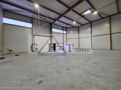 Entrepôt - 302 m²