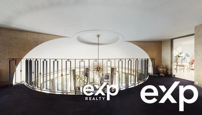 Maison - 230 m² - 7 pièces