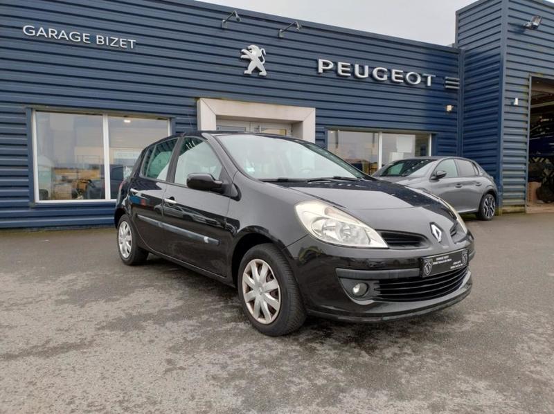 Renault Clio III Privilège 1.5 dCi 85 Quickshift 5 Eco2