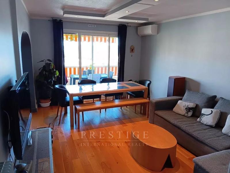 Appartement - 76 m² - 4 pièces