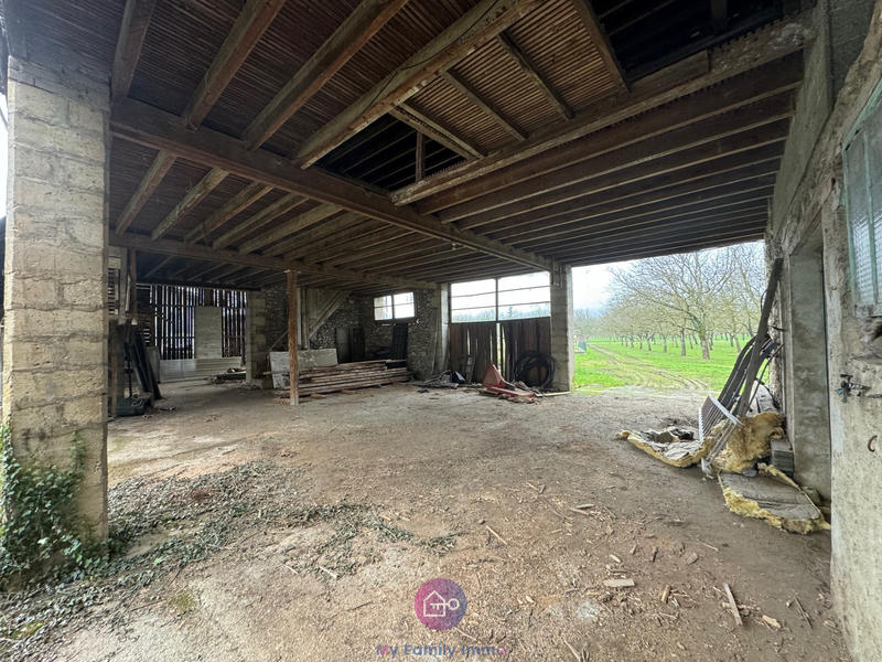 Maison - 200 m² - 11 pièces