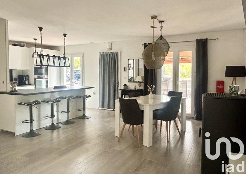 Maison - 115 m² - 6 pièces