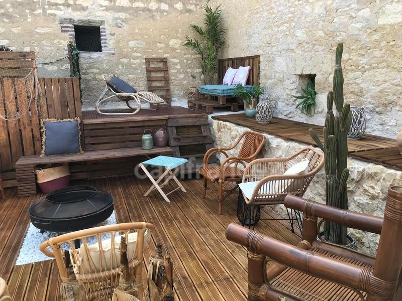 Maison - 174 m² - 11 pièces