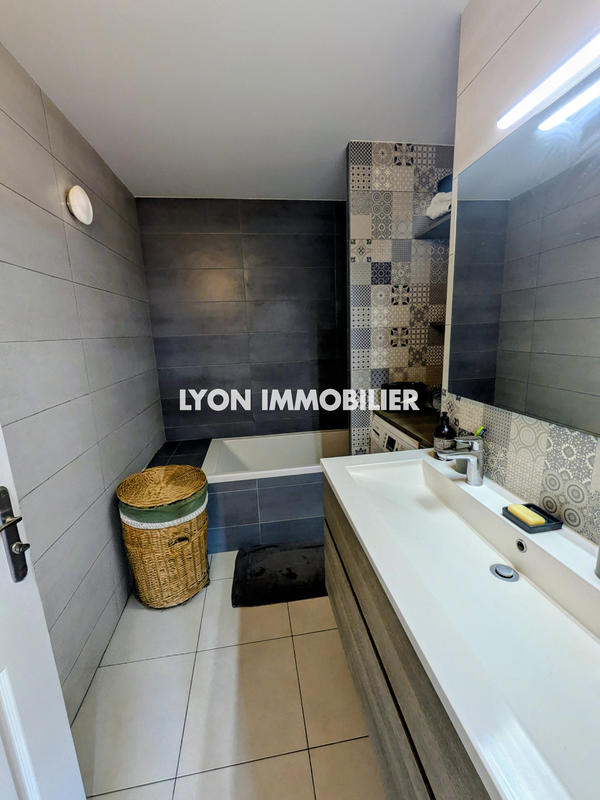 Appartement - 103 m² - 4 pièces