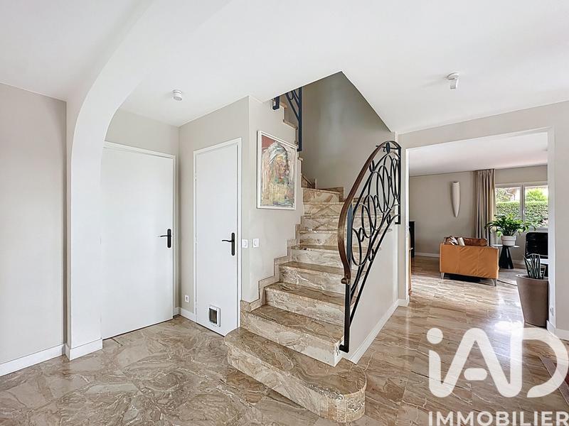 Maison - 175 m² - 6 pièces