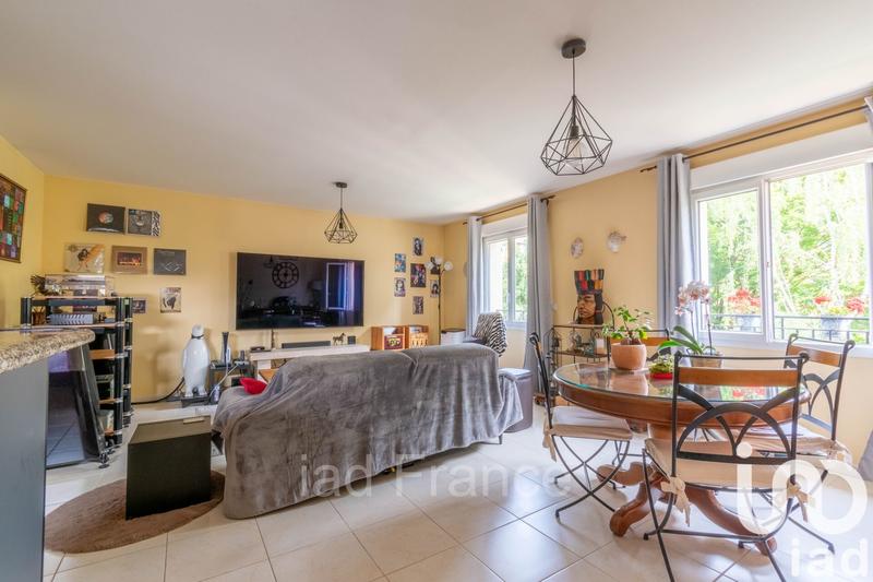 Appartement - 99 m² - 5 pièces