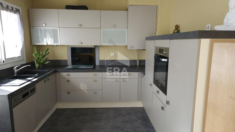 Appartement - 87 m² - 5 pièces