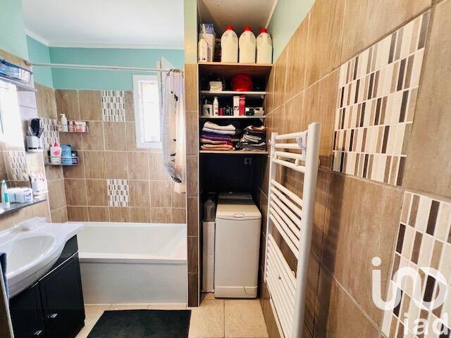 Maison - 74 m² - 4 pièces