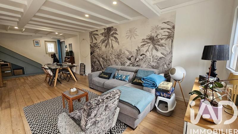 Maison - 137 m² - 7 pièces