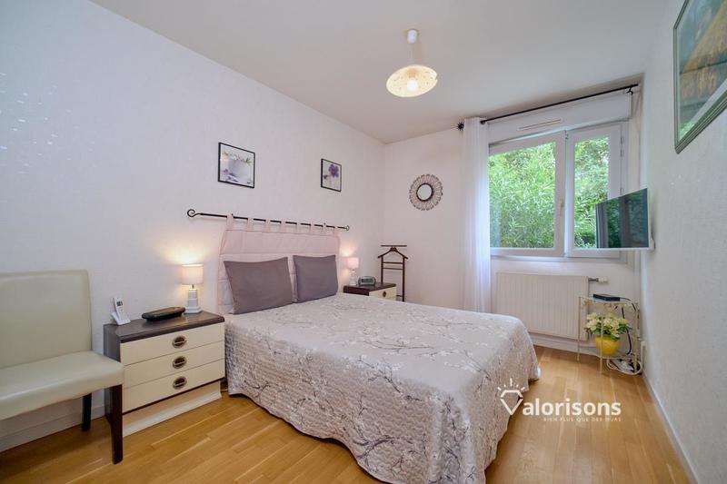 Appartement - 82 m² - 4 pièces