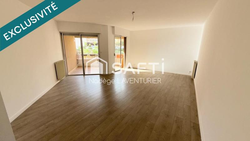 Appartement - 97 m² - 4 pièces