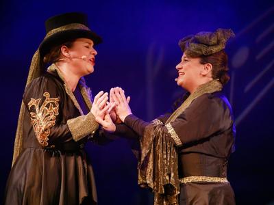 Festimai | Operapiece _ Opus 2