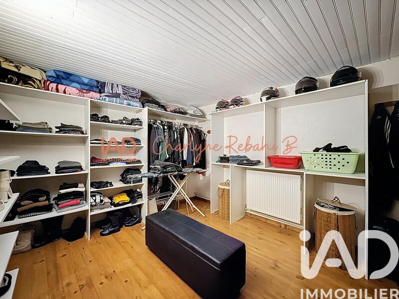 Maison de ville - 239 m² - 7 pièces