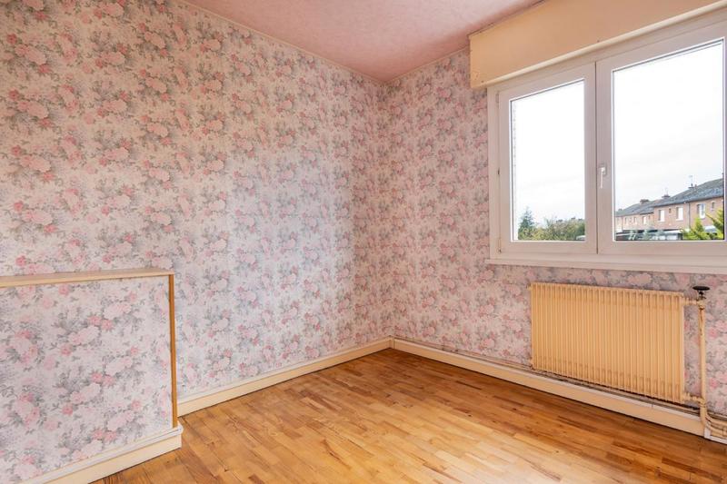 Maison - 77 m² - 5 pièces