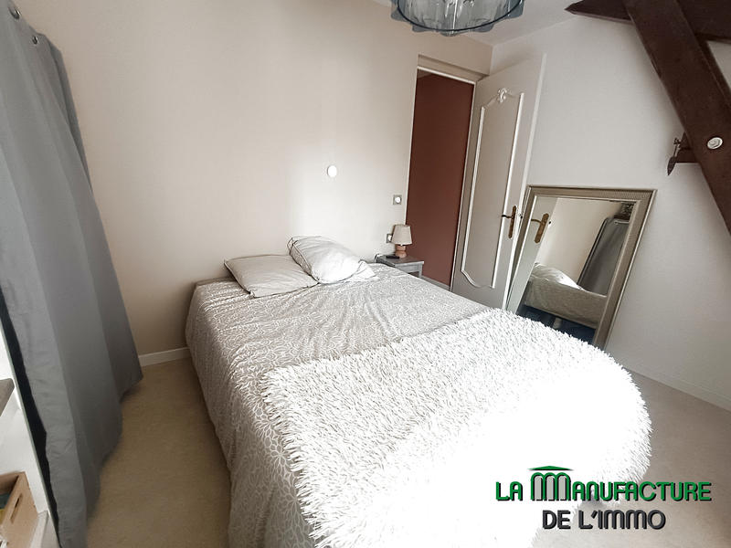 Maison - 177 m² - 6 pièces