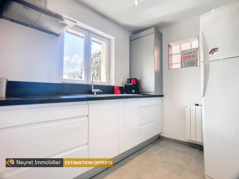 Maison - 170 m² - 7 pièces