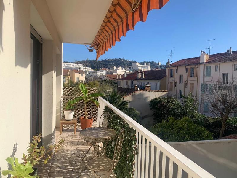 Appartement - 84 m² - 3 pièces