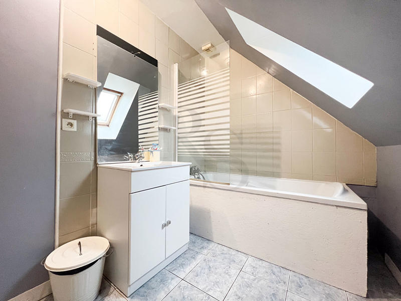 Maison - 108 m² - 5 pièces