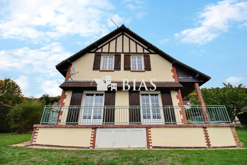 Maison - 123 m² - 7 pièces