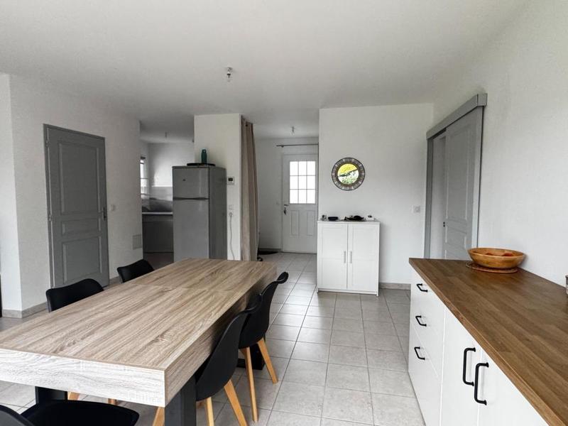 Maison traditionnelle - 70 m² - 4 pièces