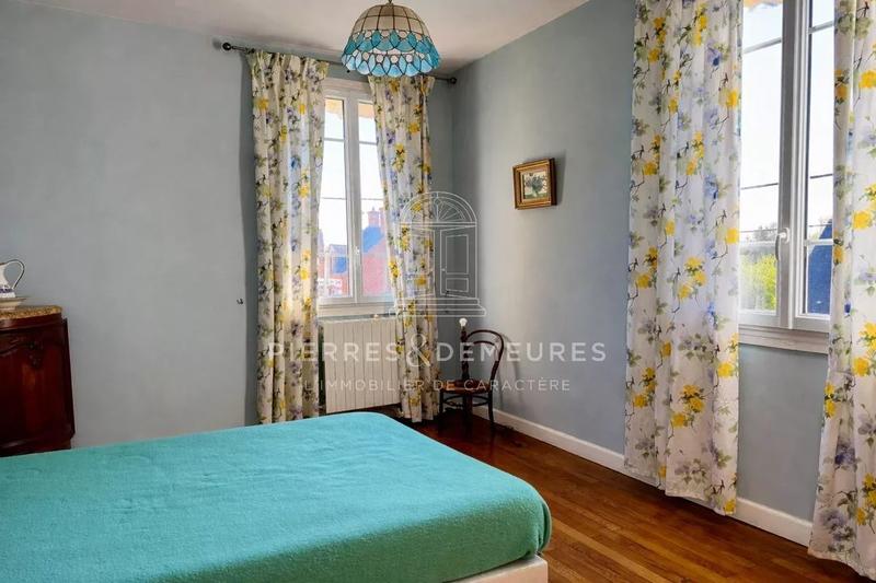 Maison de village - 231 m² - 7 pièces