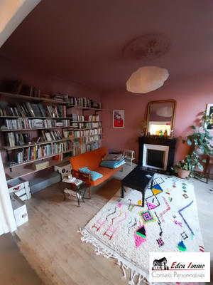 Maison - 256 m² - 10 pièces