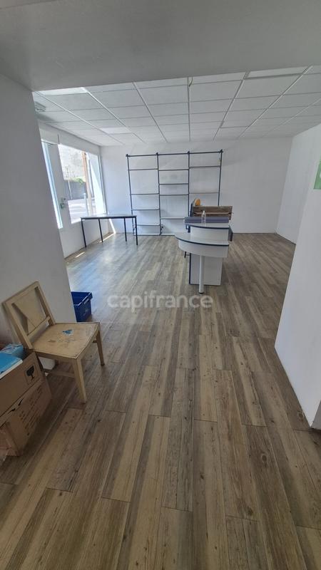 Maison - 363 m² - 12 pièces