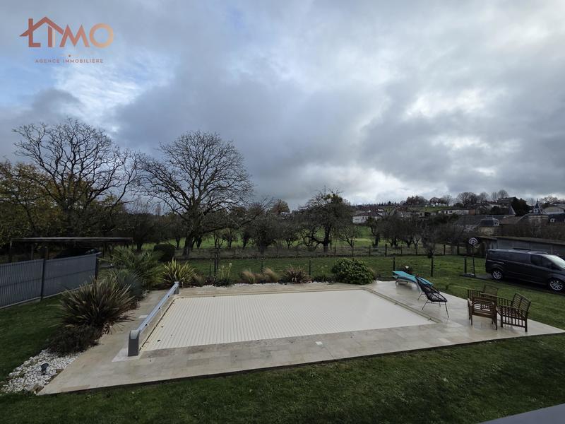 Maison - 140 m² - 7 pièces