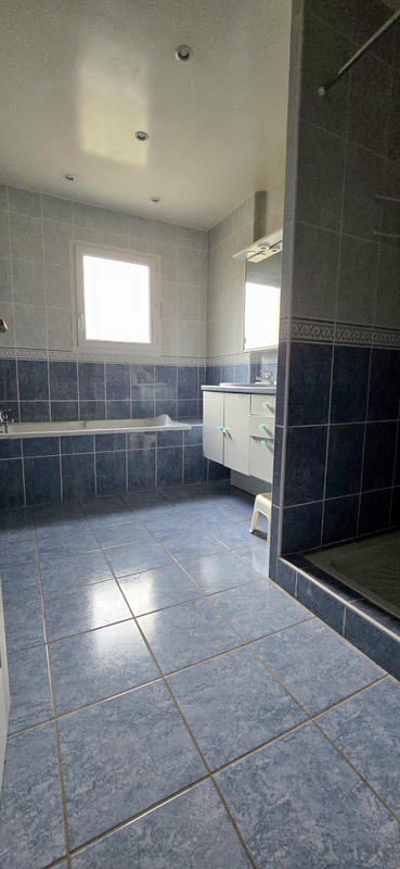 Maison - 115 m² - 6 pièces