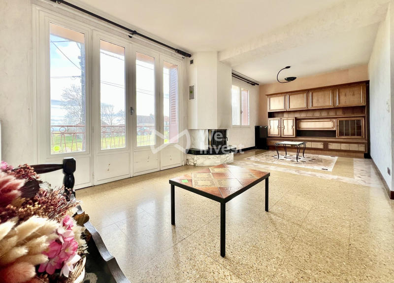 Maison ancienne - 189 m² - 7 pièces