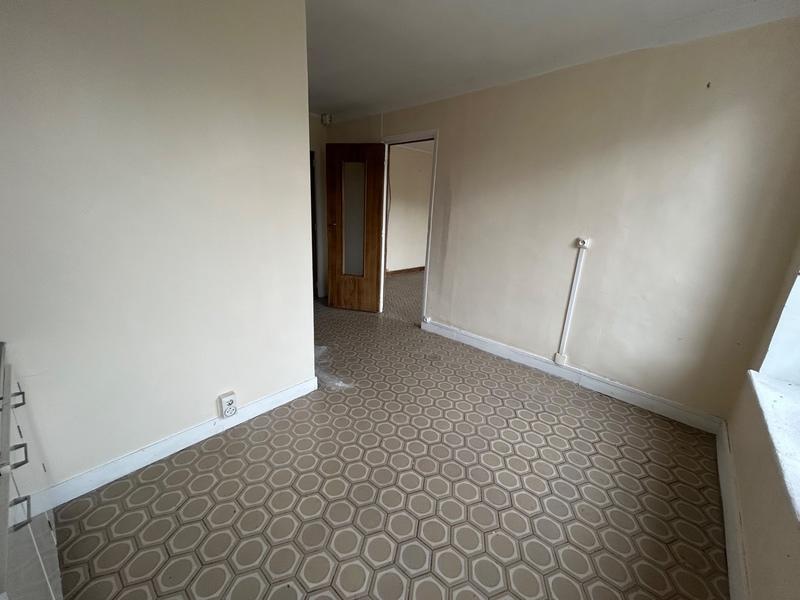 Maison - 111 m² - 6 pièces