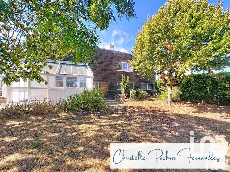 Maison - 163 m² - 7 pièces