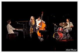 Concert jazz de Saint-Valentin Fuz4tet et happening burlesque