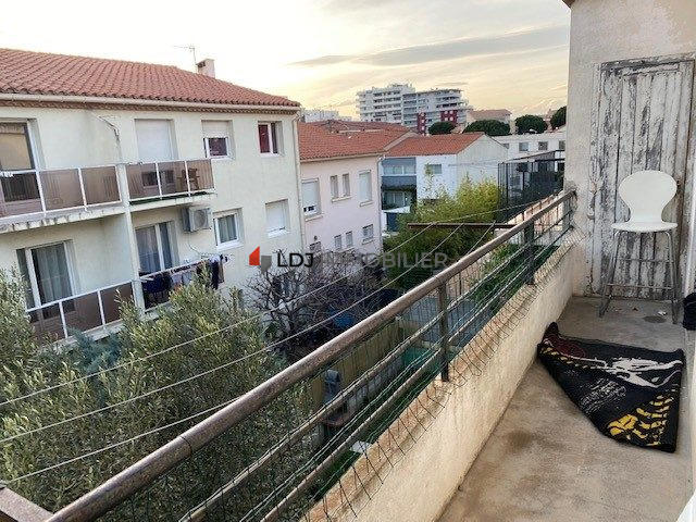 Maison - 177 m² - 8 pièces