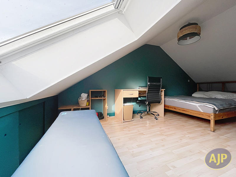 Maison - 83 m² - 4 pièces