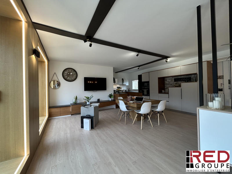 Local commercial - 84 m²