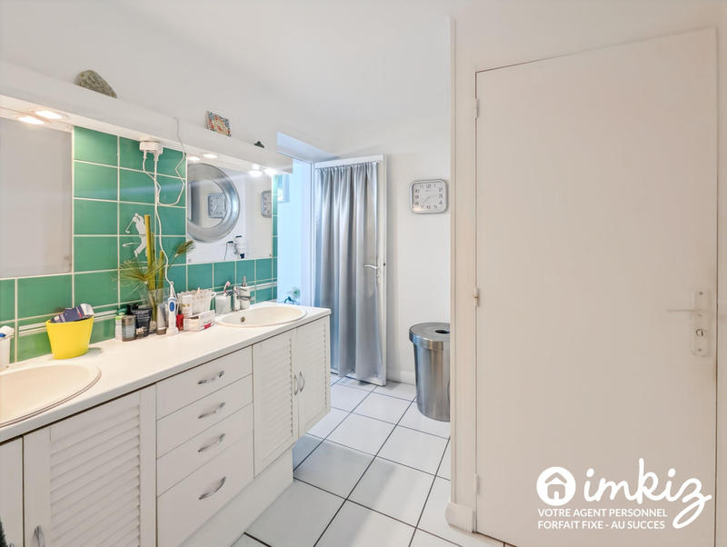 Maison - 139 m² - 7 pièces