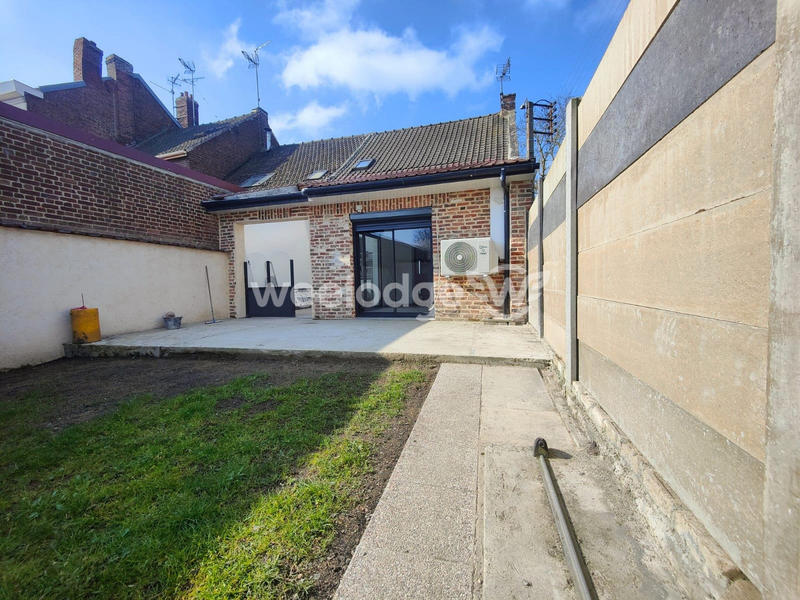 Maison - 84 m² - 4 pièces