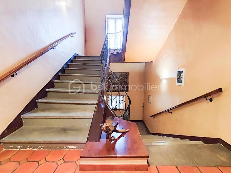 Maison de maîtres - 375 m² - 11 pièces