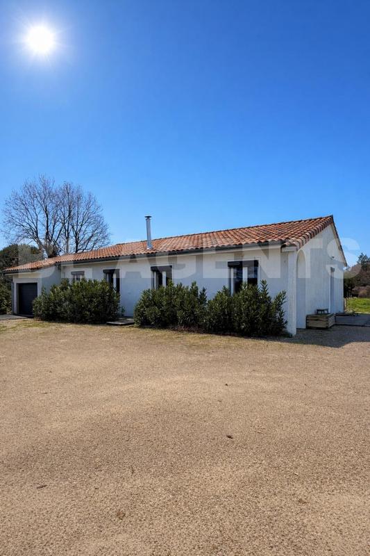 Maison - 99 m² - 4 pièces