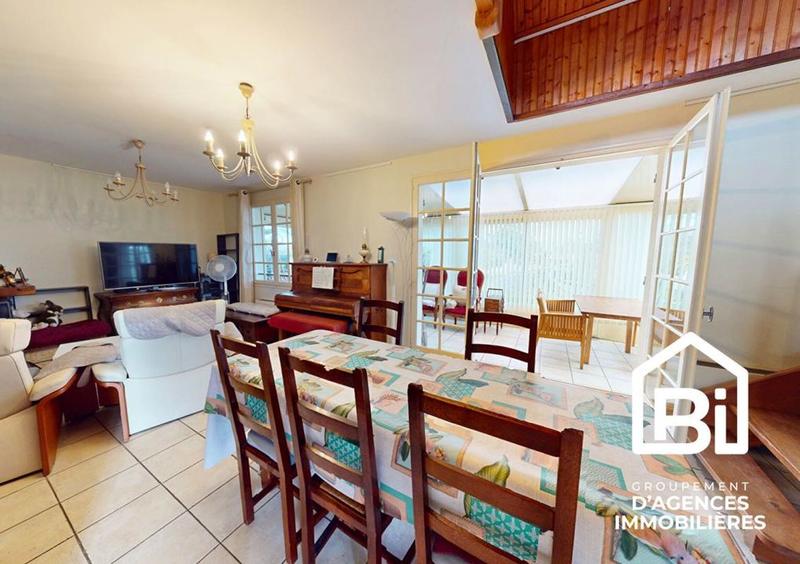 Maison - 92 m² - 4 pièces