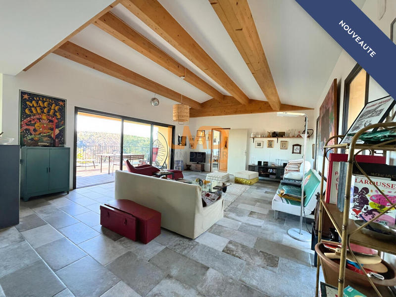 Maison - 125 m² - 5 pièces