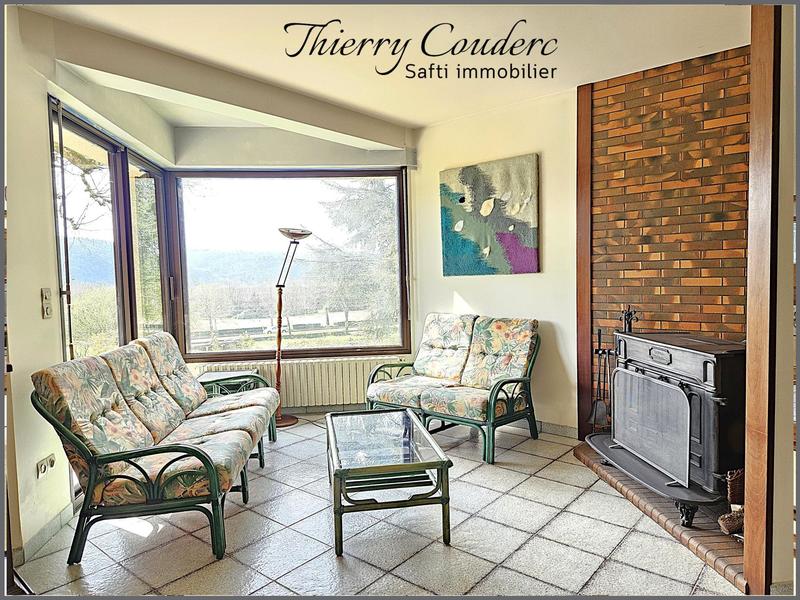 Maison - 181 m² - 10 pièces