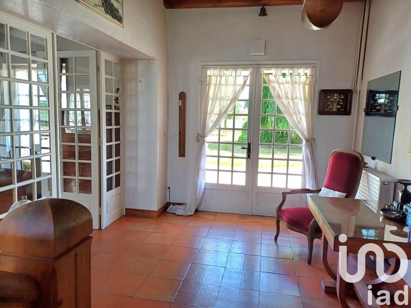 Maison - 180 m² - 8 pièces