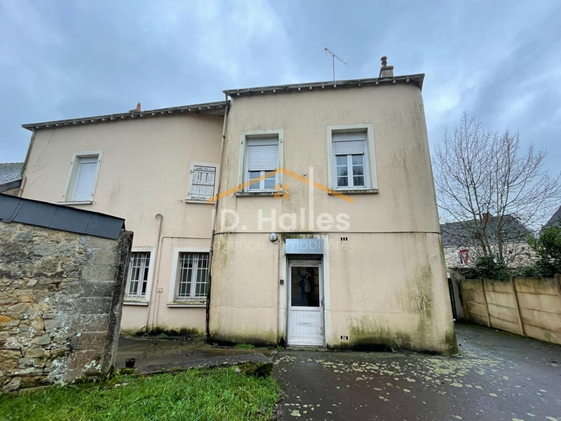 Maison - 113 m² - 10 pièces