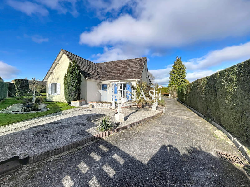 Maison - 120 m² - 6 pièces