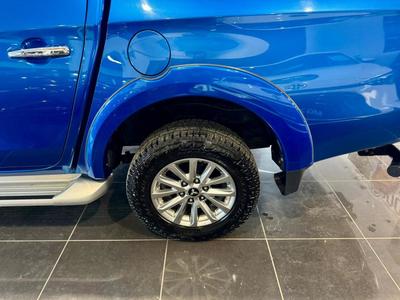 Mitsubishi L200 III Double Cabine 2.4di-D 181 Intense Caractéristiques Mitsubishi